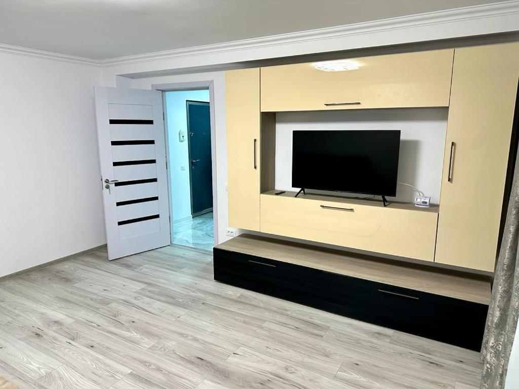 Elite Apartment Buzau Exterior foto